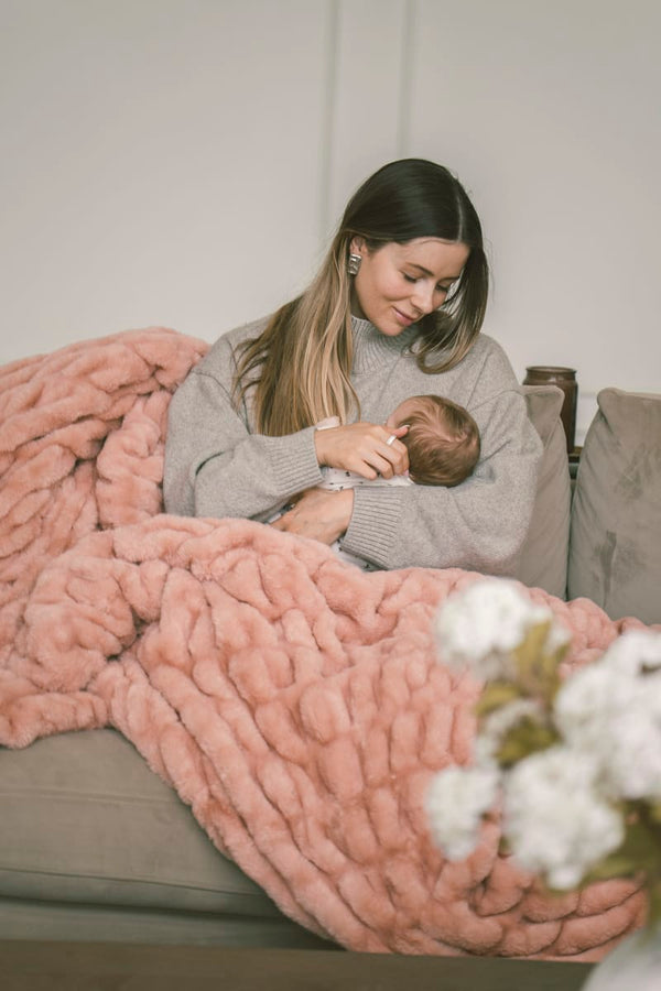 Hugs Blossom Blanket