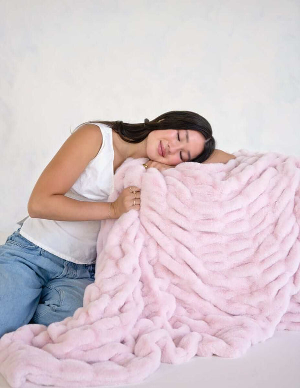 Hugs Bashful Pink Blanket